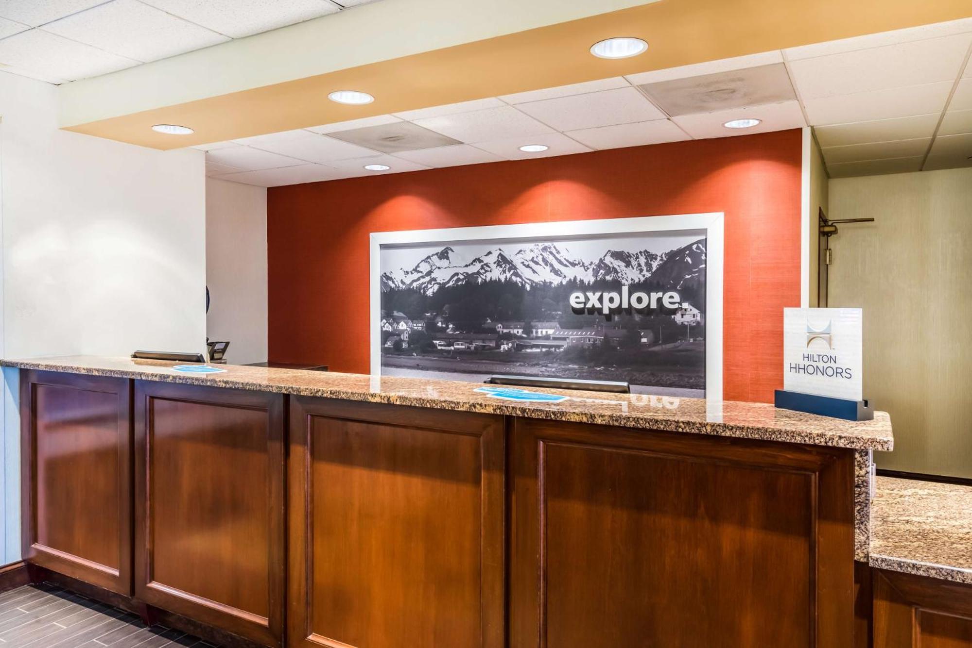 Hampton Inn Clifton Park Exterior foto