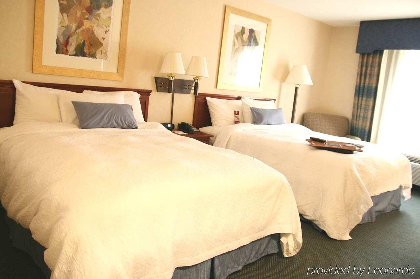 Hampton Inn Clifton Park Habitación foto