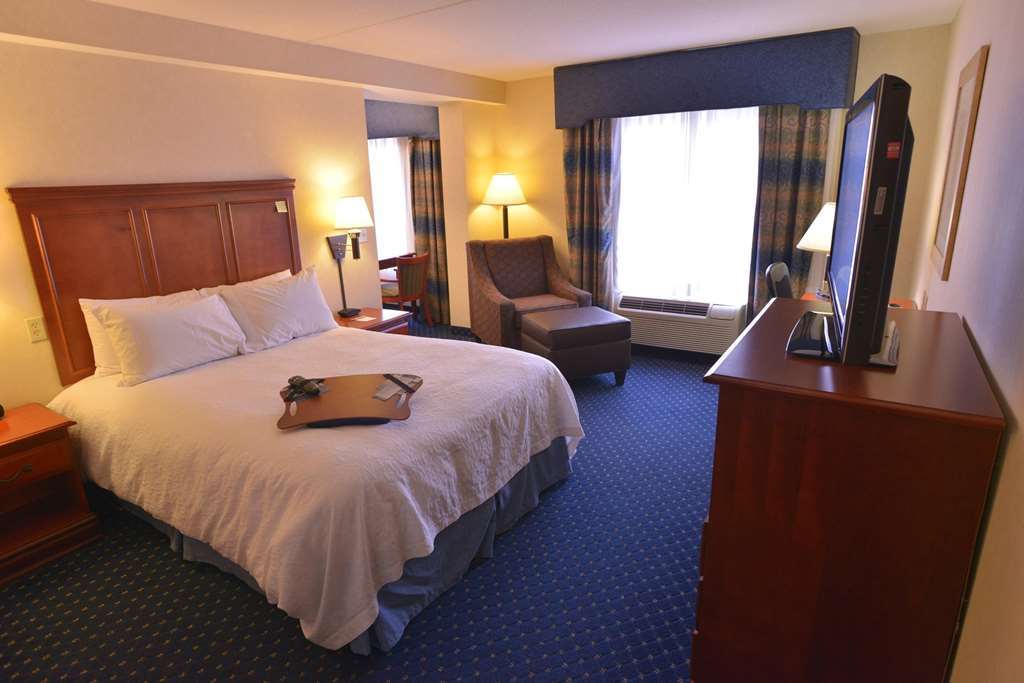 Hampton Inn Clifton Park Habitación foto